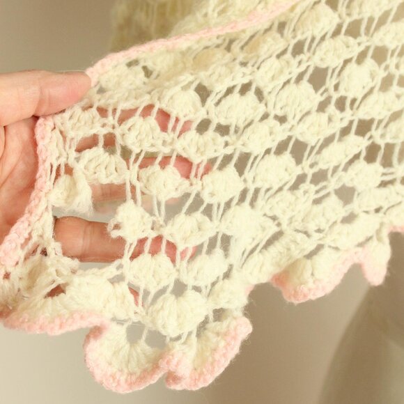 Vintage 1950s Baby Sweater and Bonnet, Ivory and Pink Knit Or Crochet Cardigan - Picture 2 of 10
